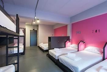 Hit Hostel In Town Chiang Mai Exterior photo